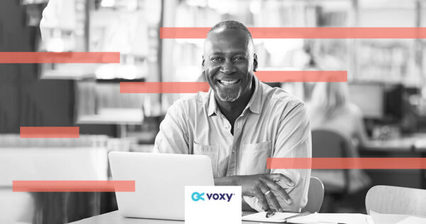 Como oferecer aulas de inglês online nas empresas - Voxy